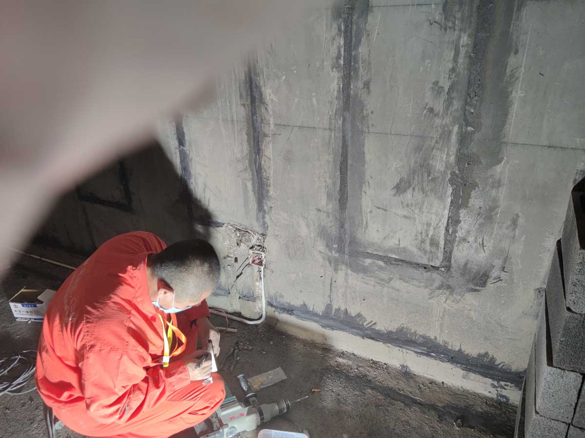 长春伟峰东域60㎡地下室防潮施工方案